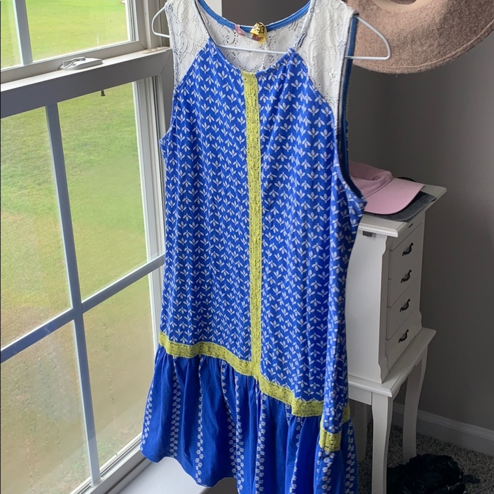 Bright colored tank